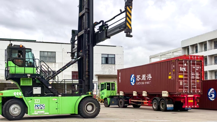 近零碳时代，港口何为？徐工以绿色成套解决方案破题